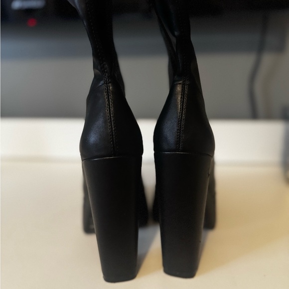 Forever 21 Women's Black Platform Boots Size 7.5 - Picture 4 of 6